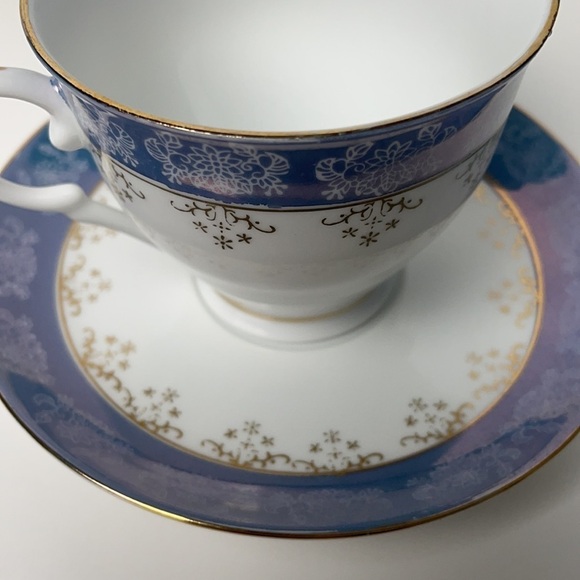 TEA Cup & Saucer White Blue Lustreware and Gold Trim - Picture 11 of 11